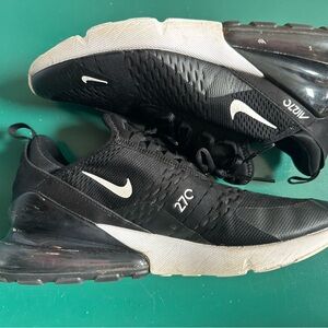 Nike Men's Black Sneakers